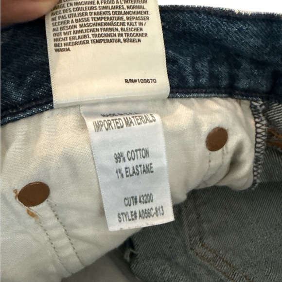 AGOLDE Riley High Rise Cut Jean into Shorts - Picture 5 of 7